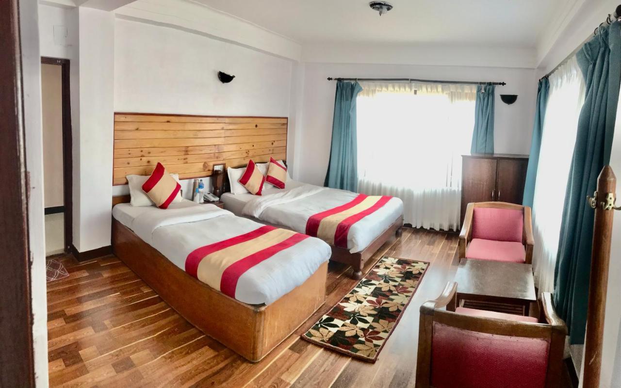 Mount Everest Hotel & Resort נגאקוט מראה חיצוני תמונה