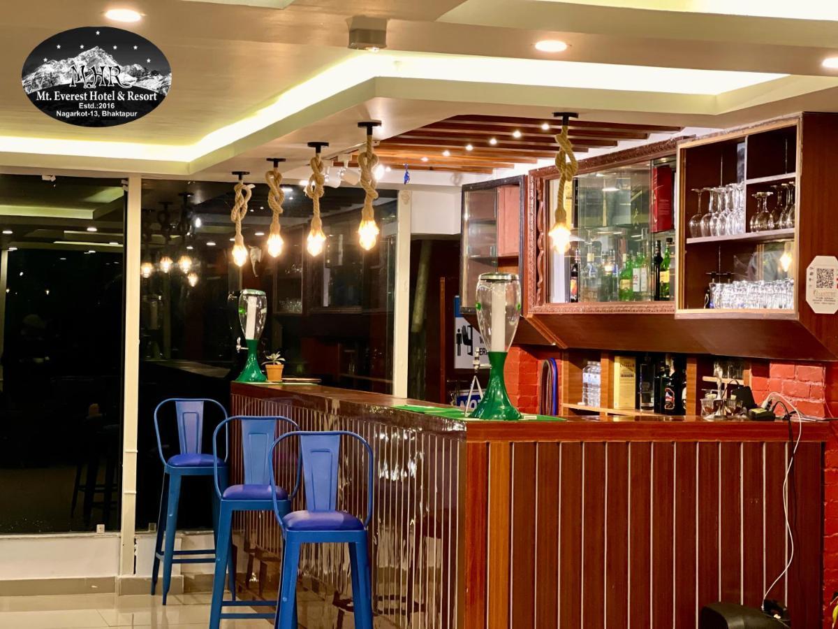 Mount Everest Hotel & Resort נגאקוט מראה חיצוני תמונה