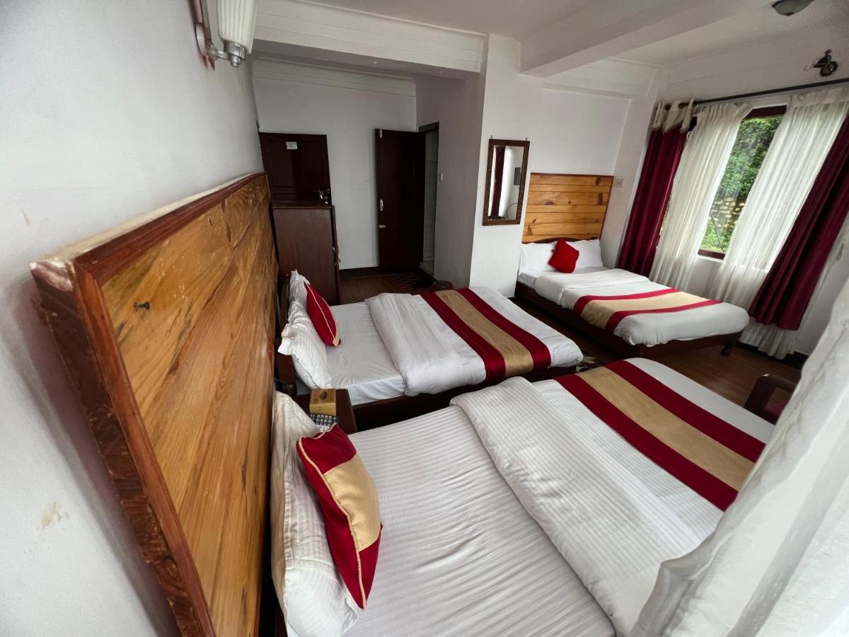 Mount Everest Hotel & Resort נגאקוט מראה חיצוני תמונה