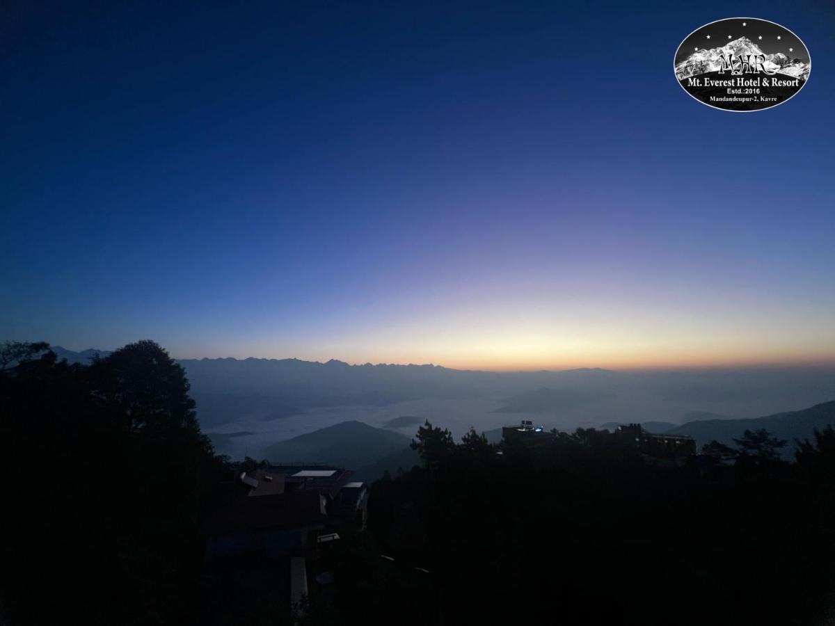 Mount Everest Hotel & Resort נגאקוט מראה חיצוני תמונה