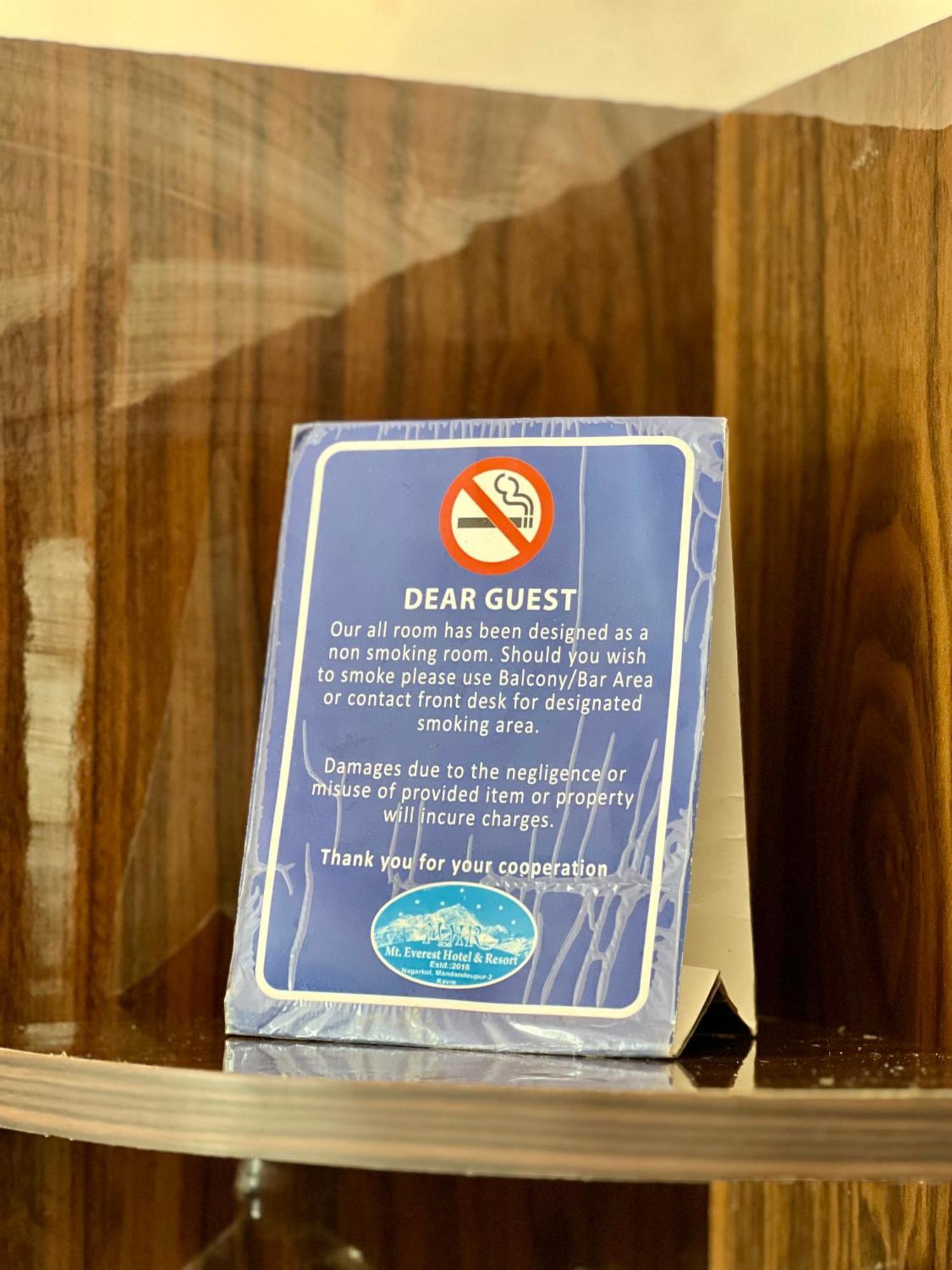 Mount Everest Hotel & Resort נגאקוט מראה חיצוני תמונה